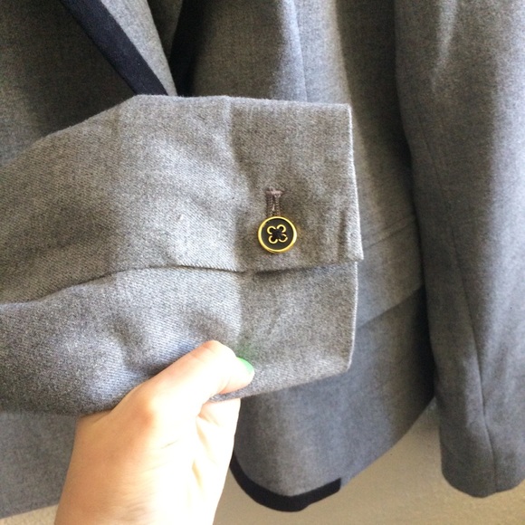 NWOT Gray and Navy Blue blazer - Picture 5 of 8